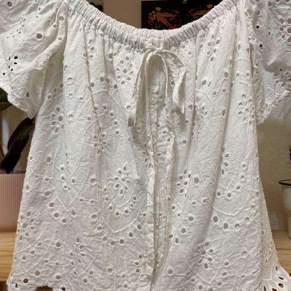 Lace Off Should Express Top- White - Picture 3 of 4